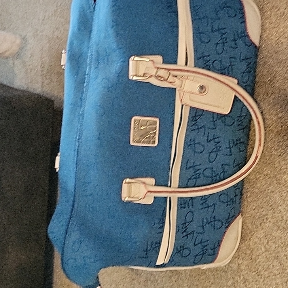 Rolling luggage